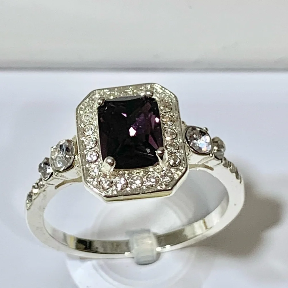 Silver ring with dark purple stone NWT square cut